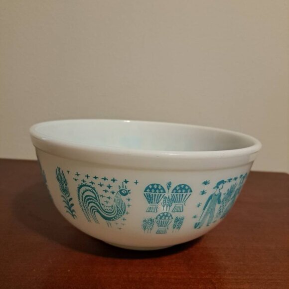 Pyrex Vintage 403 Amish Butterprint 2 1/2 Quart Round Mixing Serving Bowl - Picture 2 of 9